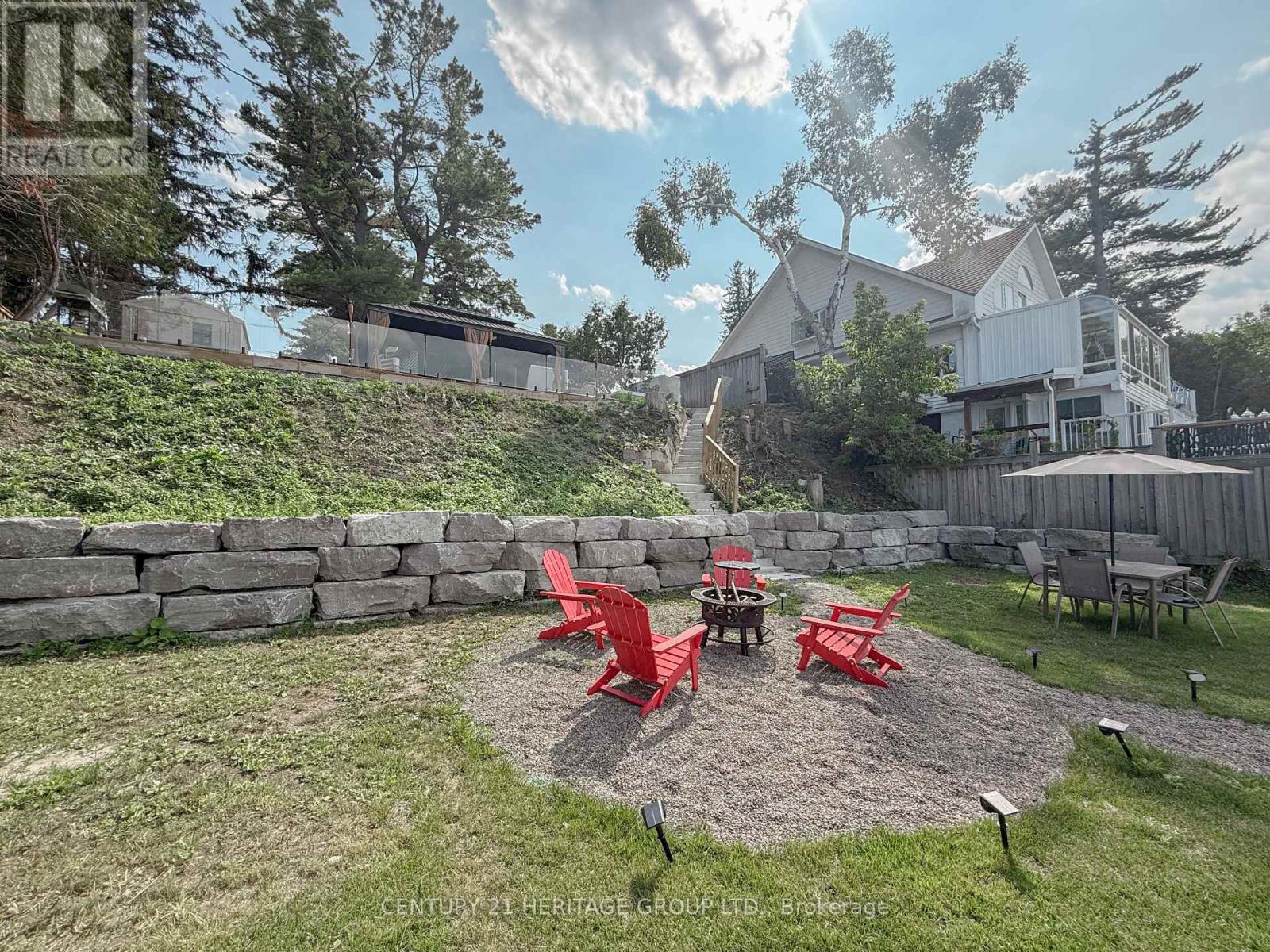 110 Hedge Road, Georgina, Ontario  L0E 1R0 - Photo 35 - N12351625