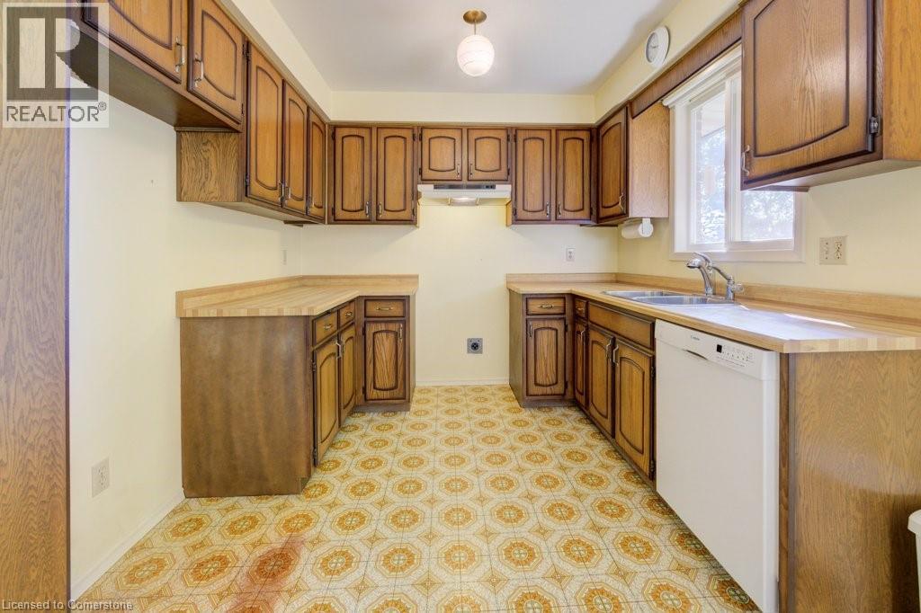 71 Ripley Crescent, Kitchener, Ontario  N2N 1W2 - Photo 9 - 40755148