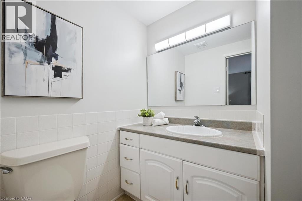 358 Craigleith Drive, Waterloo, Ontario  N2L 5B7 - Photo 23 - 40755151