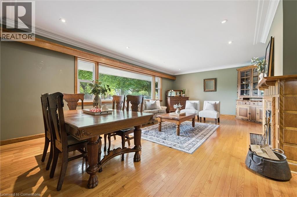 Property at 688 ROCKWAY Drive image 5