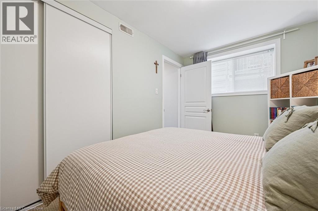 139 Brighton Street Unit# 8d, Waterloo, Ontario  N2J 4Z5 - Photo 13 - 40756211