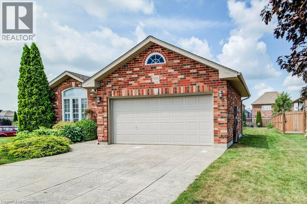 995 Boyd Avenue, Listowel, Ontario  N4W 3V8 - Photo 3 - 40756241