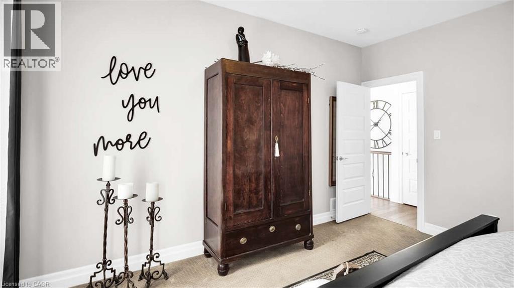 Photo 29 of 50 for 26 Old Course Road