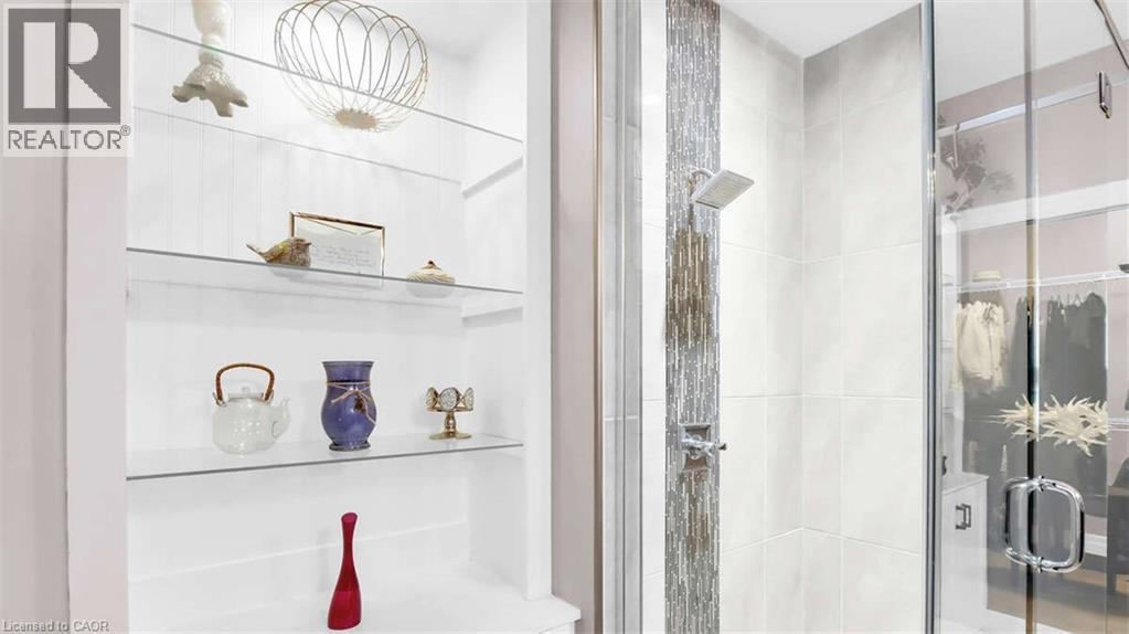 Photo 33 of 50 for 26 Old Course Road