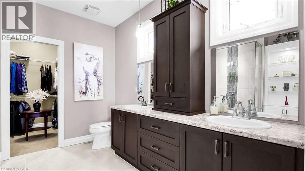 Photo 34 of 50 for 26 Old Course Road