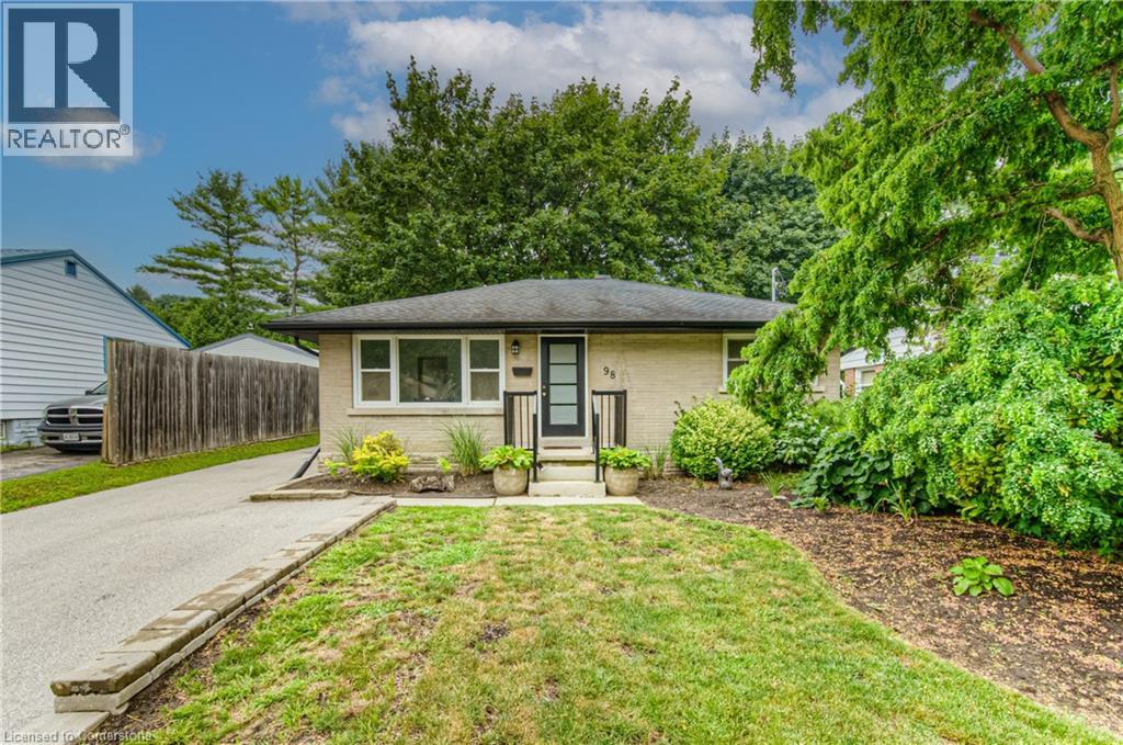 Property at 98 HARBER Avenue image 3