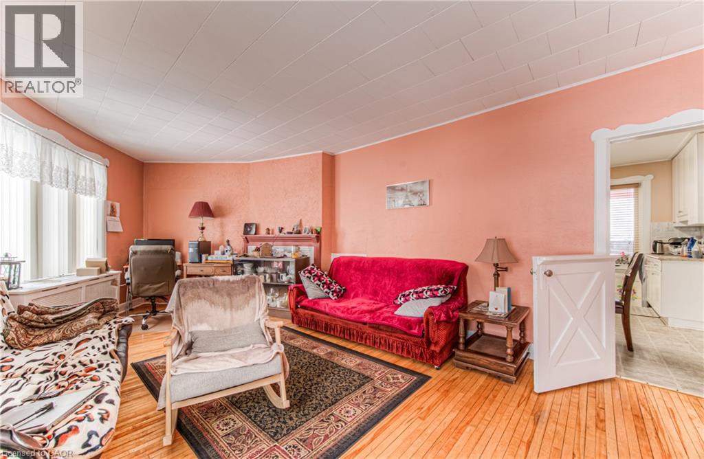 136 Moore Avenue S, Waterloo, Ontario  N2J 1X5 - Photo 30 - 40701122