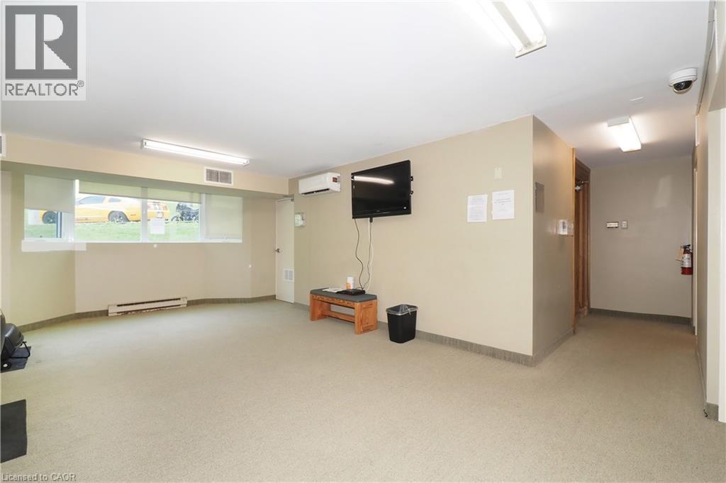 35 Green Valley Drive Unit# 1601, Kitchener, Ontario  N2P 2A5 - Photo 31 - 40756578