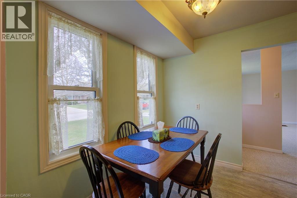 271 Forest Glen Crescent, Mount Forest, Ontario  N0G 2L2 - Photo 12 - 40723005