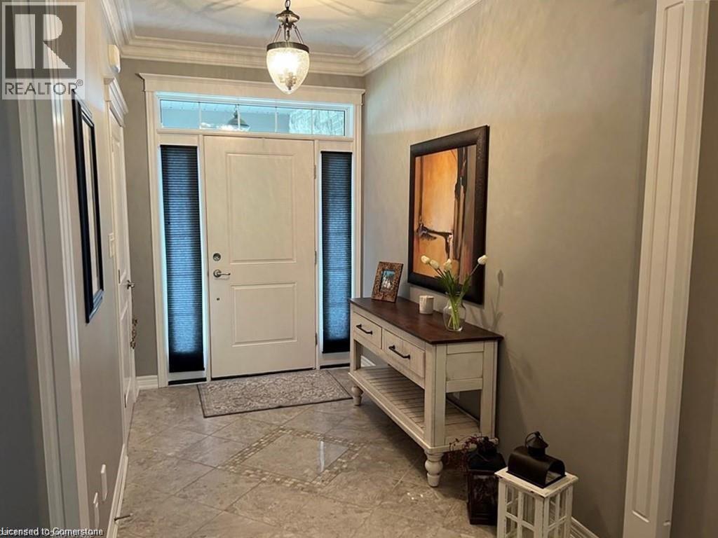 Property at 54 ANGLER Avenue image 3
