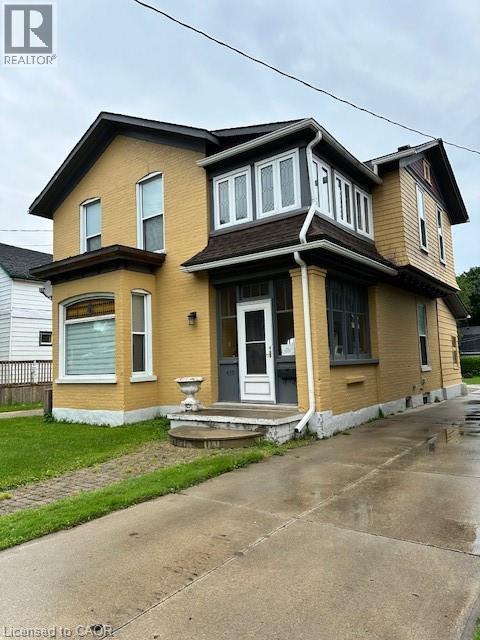 439 MAIN Street W, Listowel, Ontario