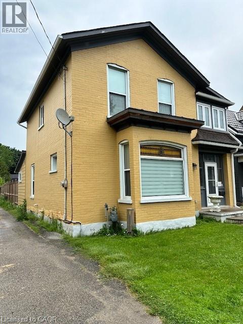 439 Main Street W, Listowel, Ontario  N4W 1A7 - Photo 3 - 40729530