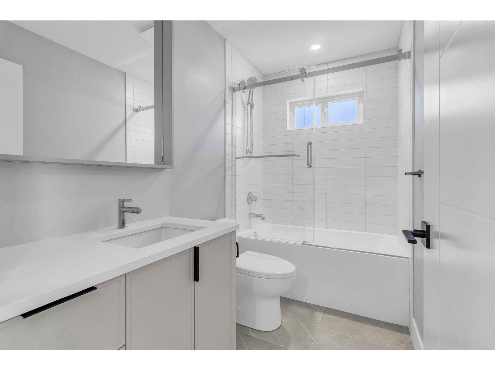 7686 196 Street, Langley, British Columbia  V2Y 3V4 - Photo 9 - R3038673