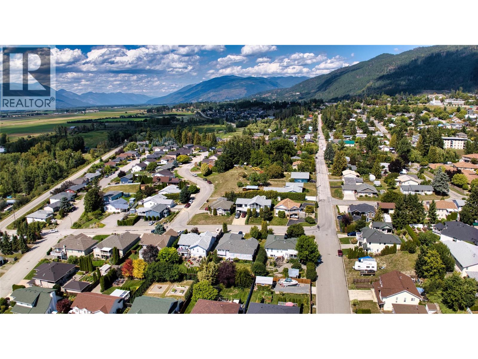 407 Cedar Street, Creston, British Columbia  V0B 1G3 - Photo 37 - 10359649