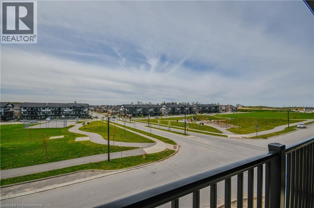 98 Oat Lane, Kitchener, Ontario  N2R 0S8 - Photo 4 - 40757370