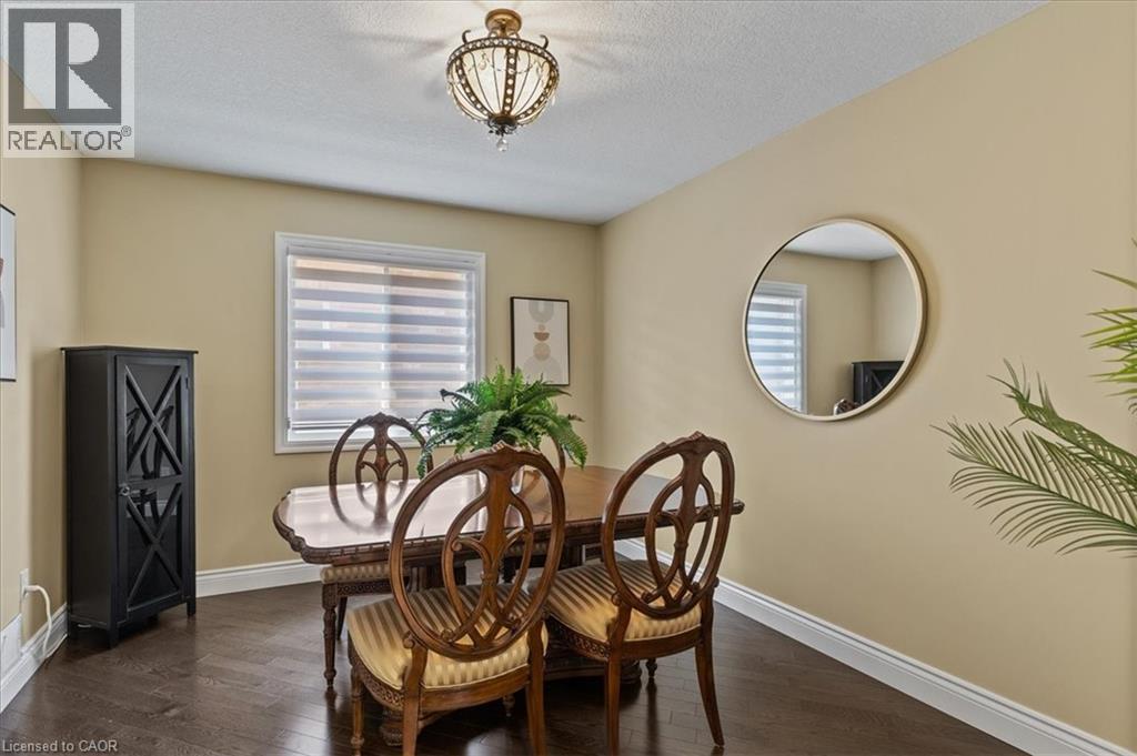 118 Banffshire Street, Kitchener, Ontario  N2R 1X1 - Photo 6 - 40757564