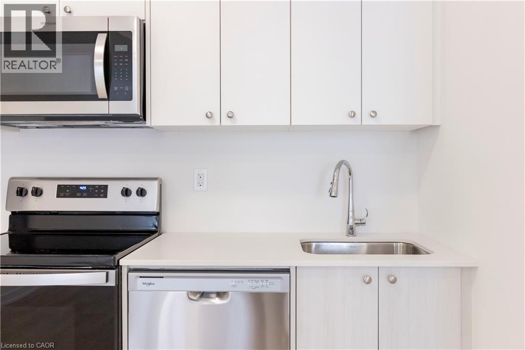 40 Palace Street Unit# M11, Kitchener, Ontario  N2E 0J3 - Photo 6 - 40738008