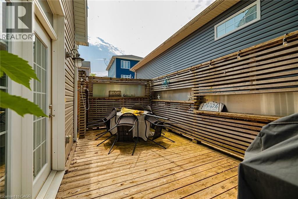 28 Centre Street, Grand Bend, Ontario  N0M 1T0 - Photo 29 - 40741952