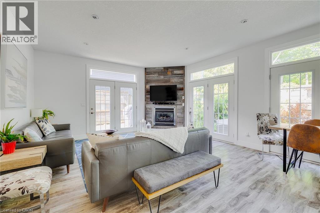 Photo 7 of 42 for 28 Centre Street