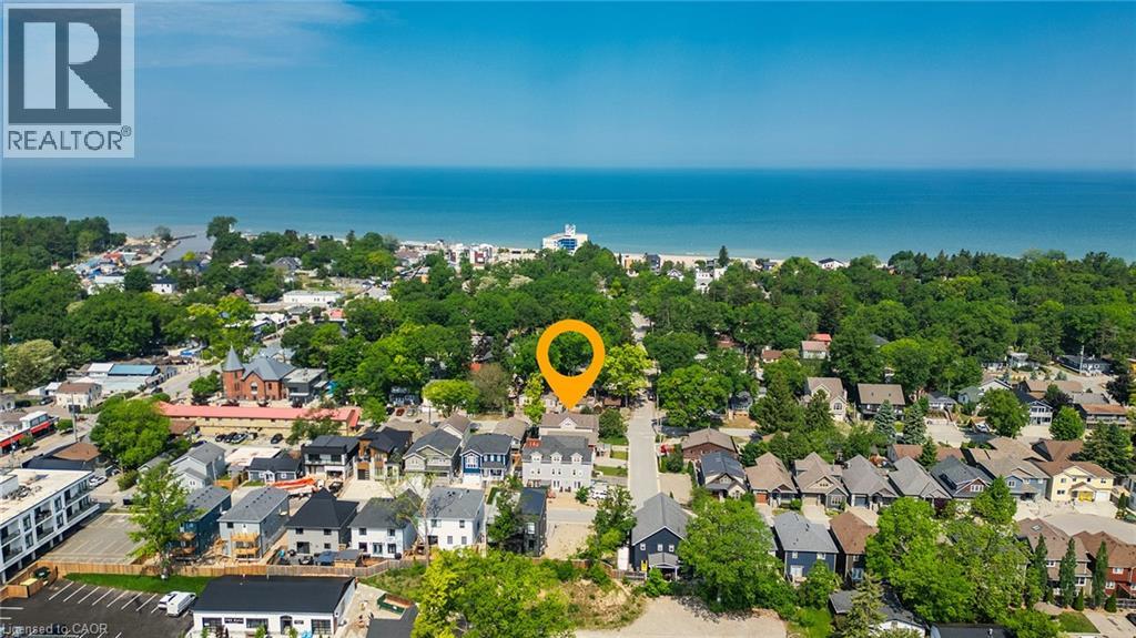 28 Centre Street, Grand Bend, Ontario  N0M 1T0 - Photo 35 - 40741952