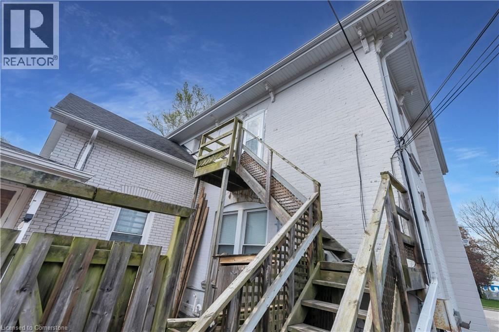 7 Bond Street, Cambridge, Ontario  N1R 4B2 - Photo 20 - 40757816