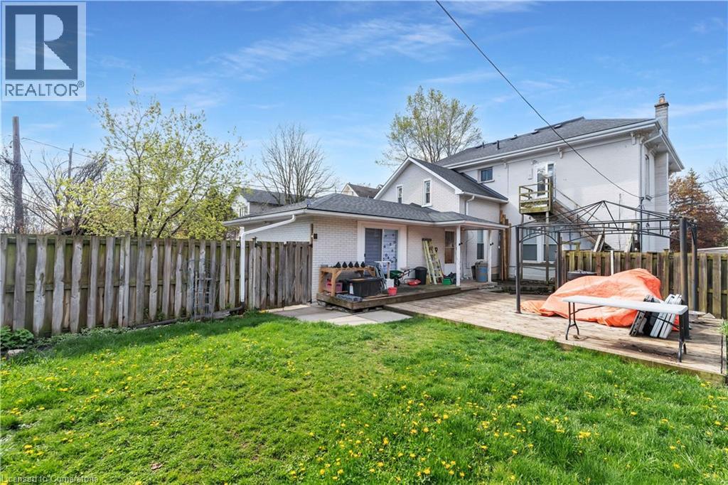 7 Bond Street, Cambridge, Ontario  N1R 4B2 - Photo 18 - 40757816