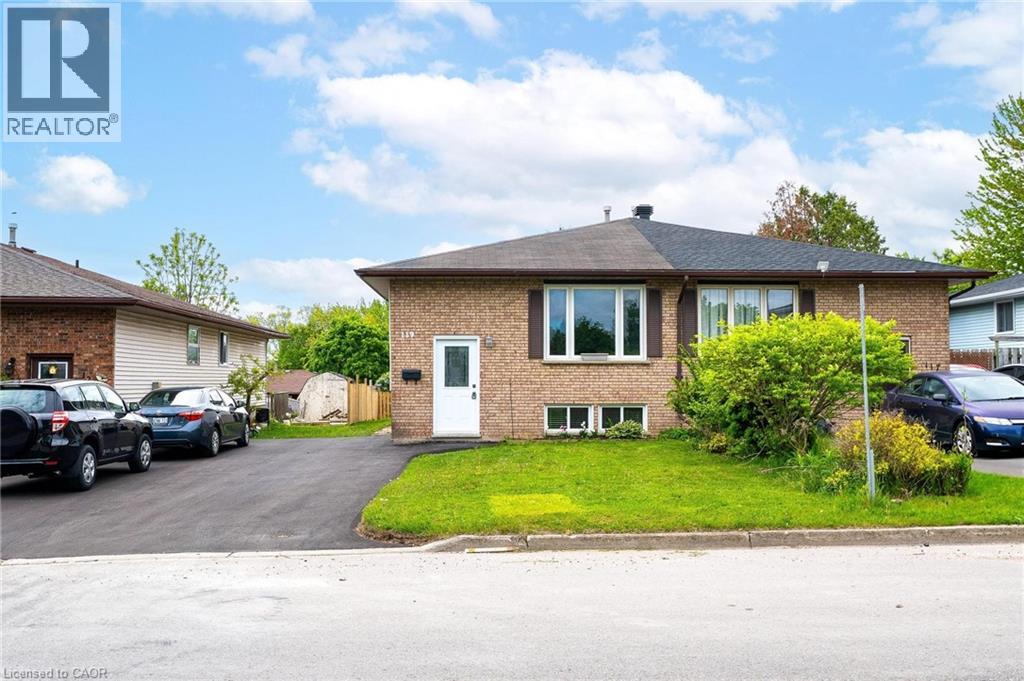 119 Nickolas Crescent, Cambridge, Ontario  N3C 3L7 - Photo 1 - 40742482