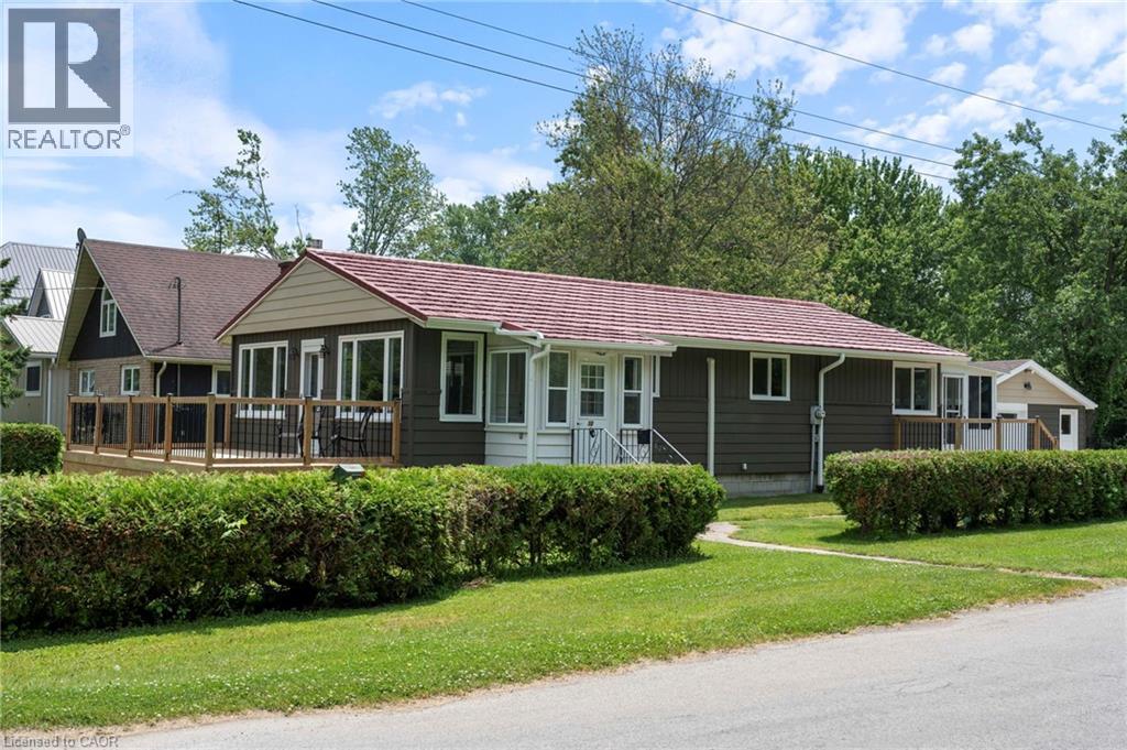 10 Clubhouse Road, Turkey Point, Ontario  N0E 1T0 - Photo 2 - 40743137
