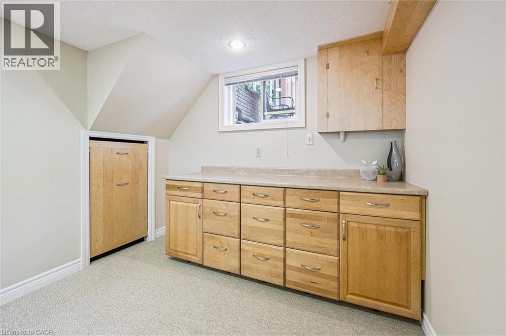 6618 Laird Road W, Guelph, Ontario  N1H 6J3 - Photo 16 - 40744922