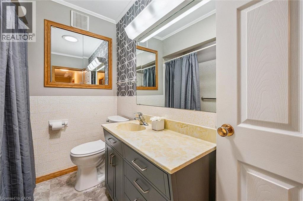 6618 Laird Road W, Guelph, Ontario  N1H 6J3 - Photo 14 - 40744922
