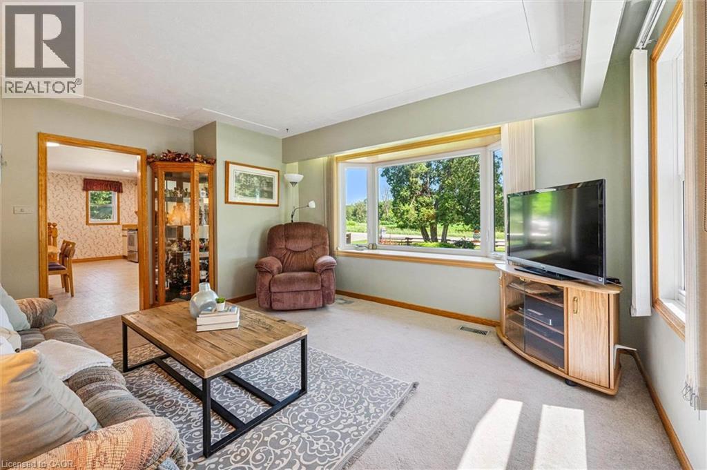 6618 Laird Road W, Guelph, Ontario  N1H 6J3 - Photo 8 - 40744922
