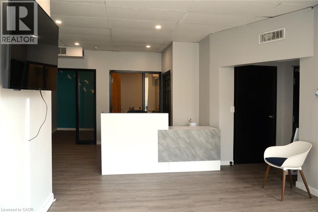 43 Kent Street N, Simcoe, Ontario  N3Y 3S1 - Photo 2 - 40745412