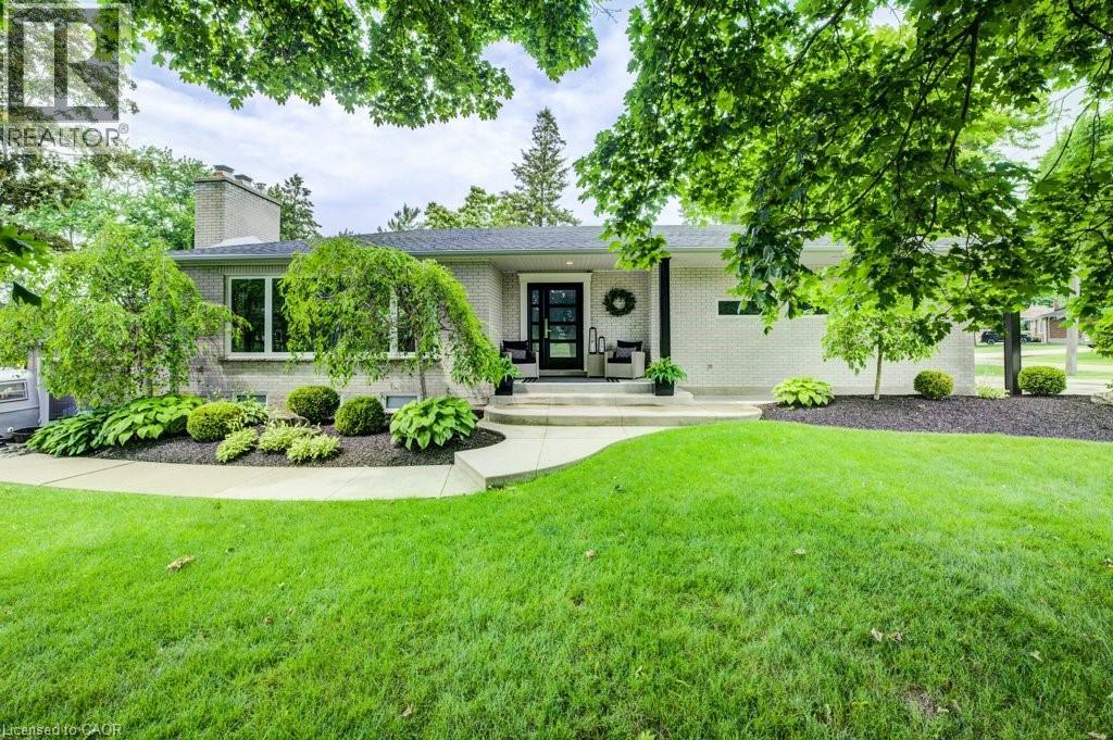 34 Jackson Crescent, Listowel, Ontario  N4W 1K3 - Photo 2 - 40745496