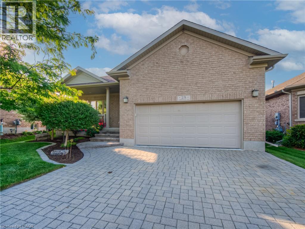 28 Amberdale Way, New Hamburg, Ontario  N3A 0C1 - Photo 2 - 40745738