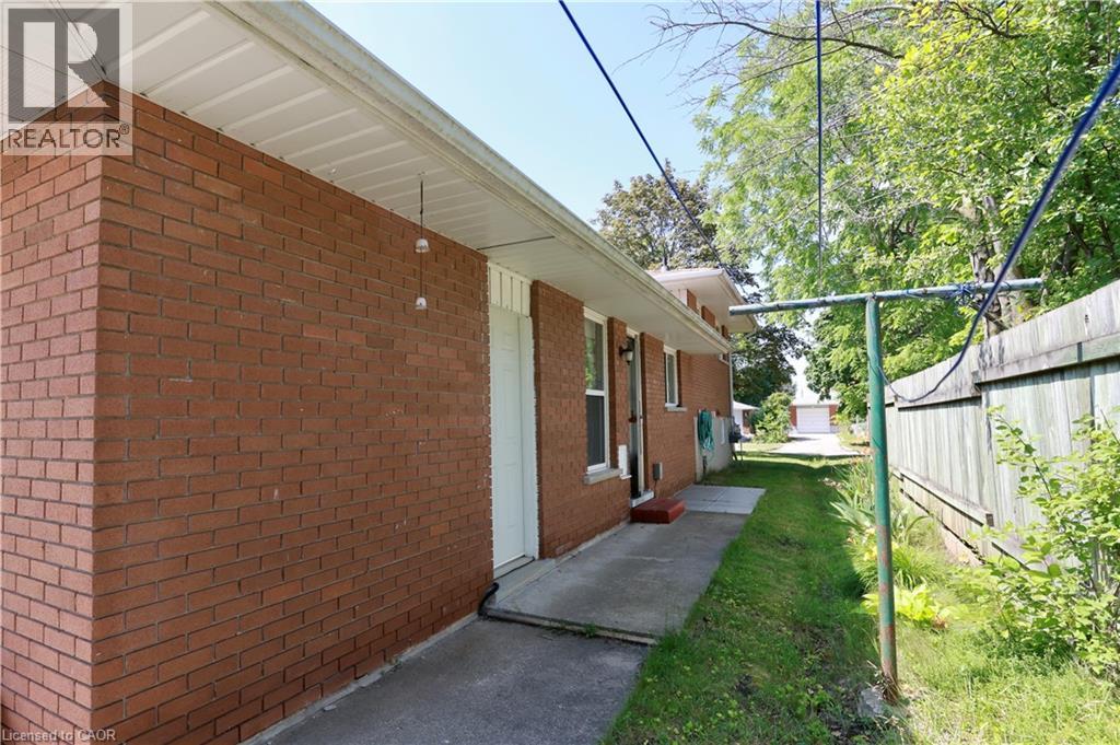 104 Milford Avenue, Waterloo, Ontario  N2L 3Z3 - Photo 43 - 40746649