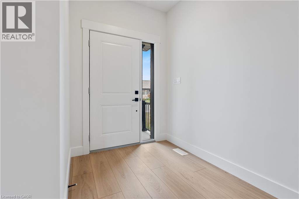 111 Amber Street, Waterford, Ontario  N0E 1Y0 - Photo 3 - 40747731