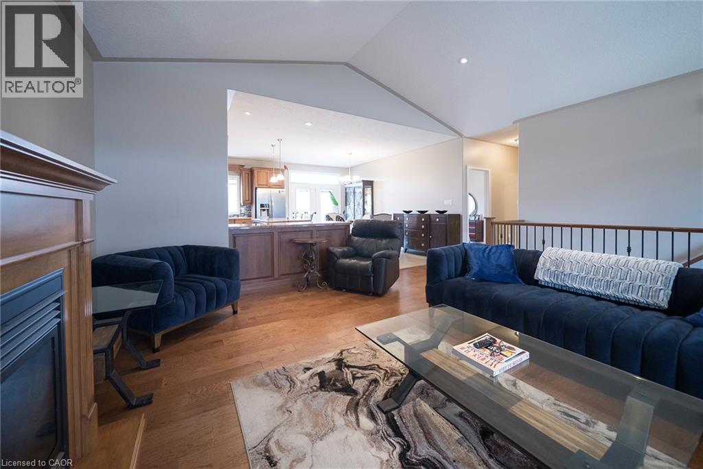 419 Queen Street S, Simcoe, Ontario  N3Y 5M9 - Photo 4 - 40748155