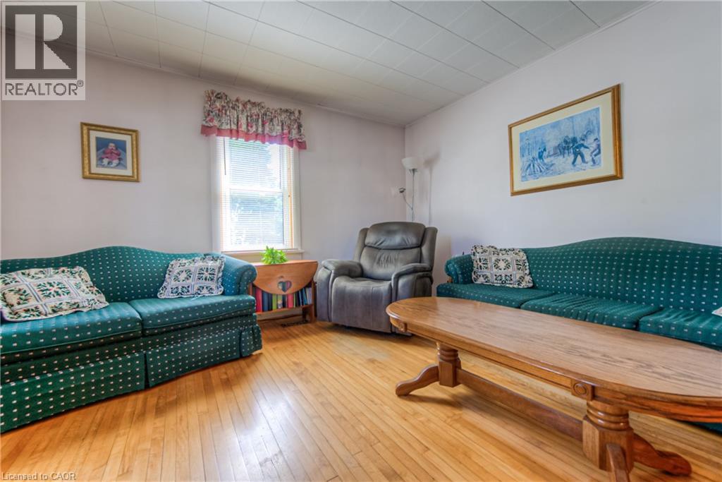2173 Andrew St Street, Shakespeare, Ontario  N0B 2P0 - Photo 10 - 40748632
