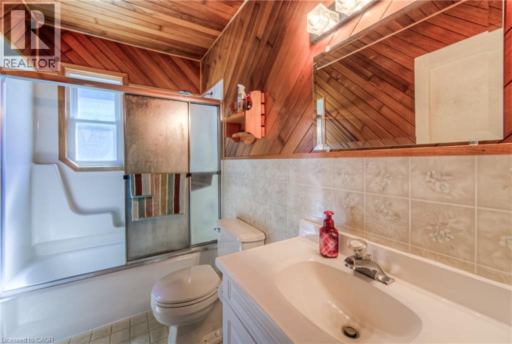 2173 Andrew St Street, Shakespeare, Ontario  N0B 2P0 - Photo 13 - 40748632