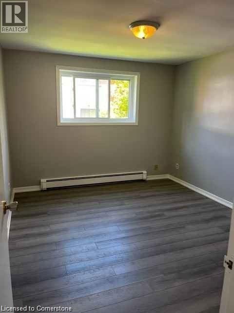 529 Parkside Drive Unit# 7, Waterloo, Ontario  N2L 4X7 - Photo 8 - 40758407