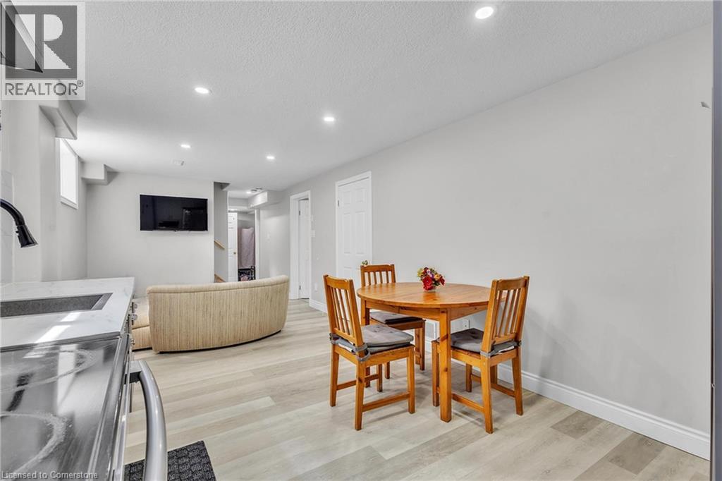 50 Inge Court, Kitchener, Ontario  N2K 3V7 - Photo 37 - 40758529