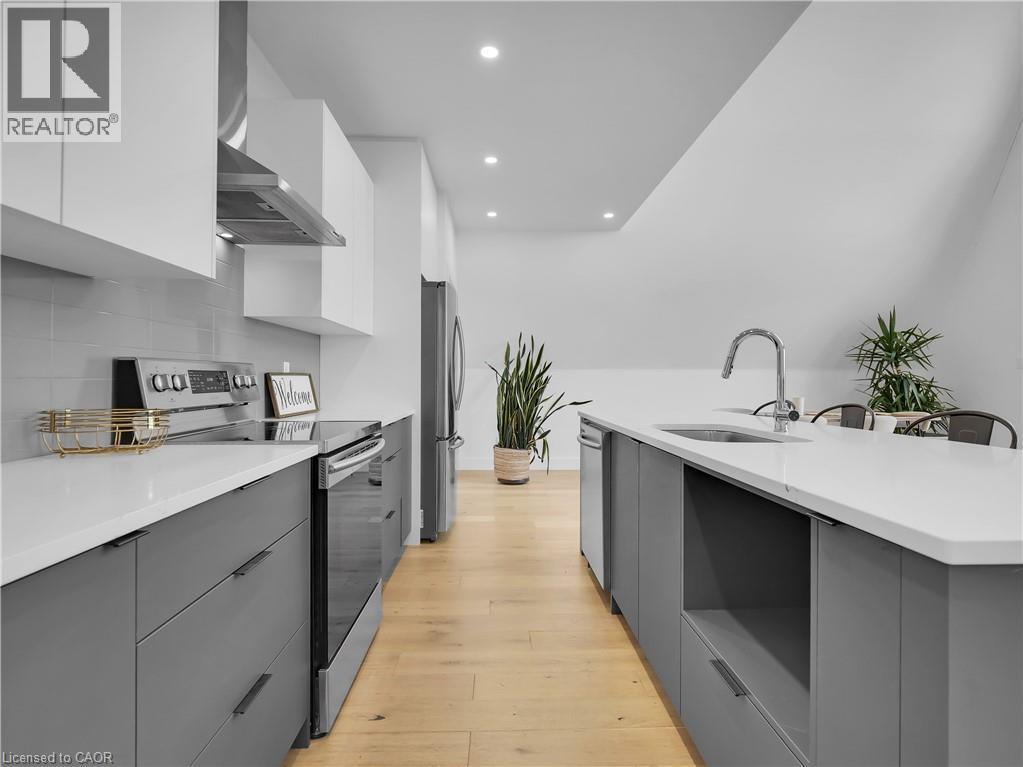 Photo 10 of 38 for 8464 Adams Court