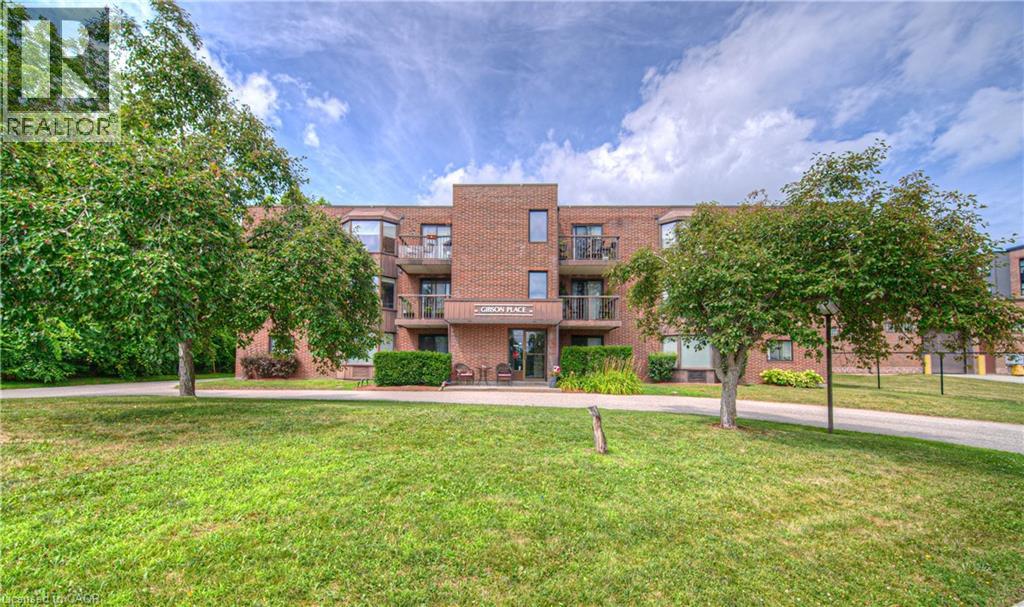 50 GIBSON Street Unit# 301, Ayr, Ontario