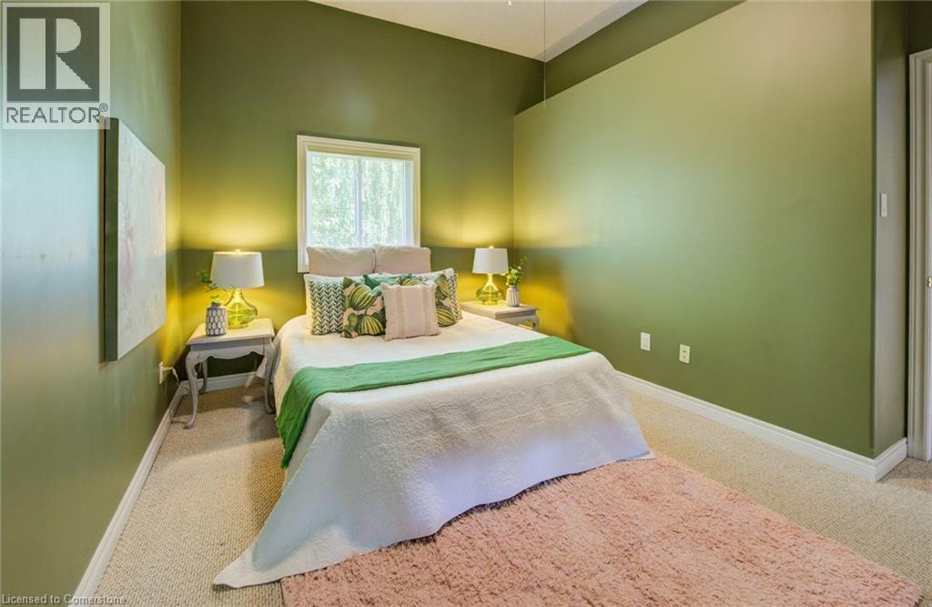 2 Smetana Drive, Kitchener, Ontario  N2B 3B8 - Photo 23 - 40755200