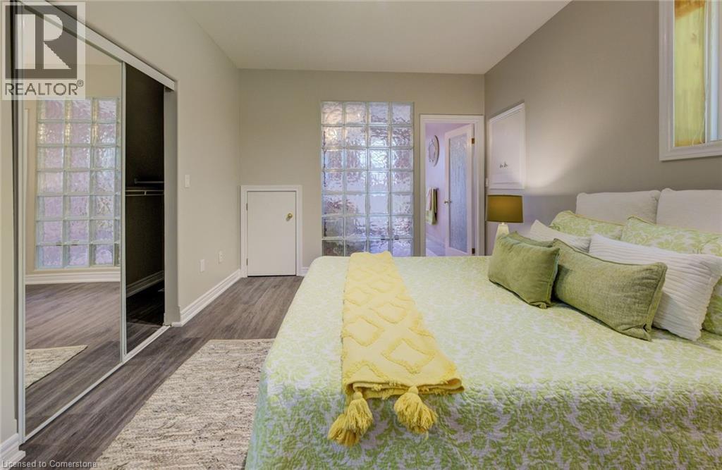 2 Smetana Drive, Kitchener, Ontario  N2B 3B8 - Photo 40 - 40755200