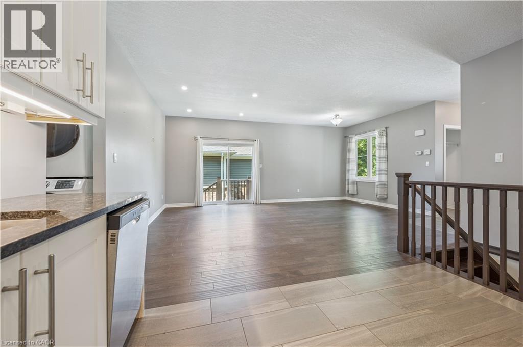 22 Ann Street S, Clifford, Ontario  N0G 1M0 - Photo 14 - 40750851