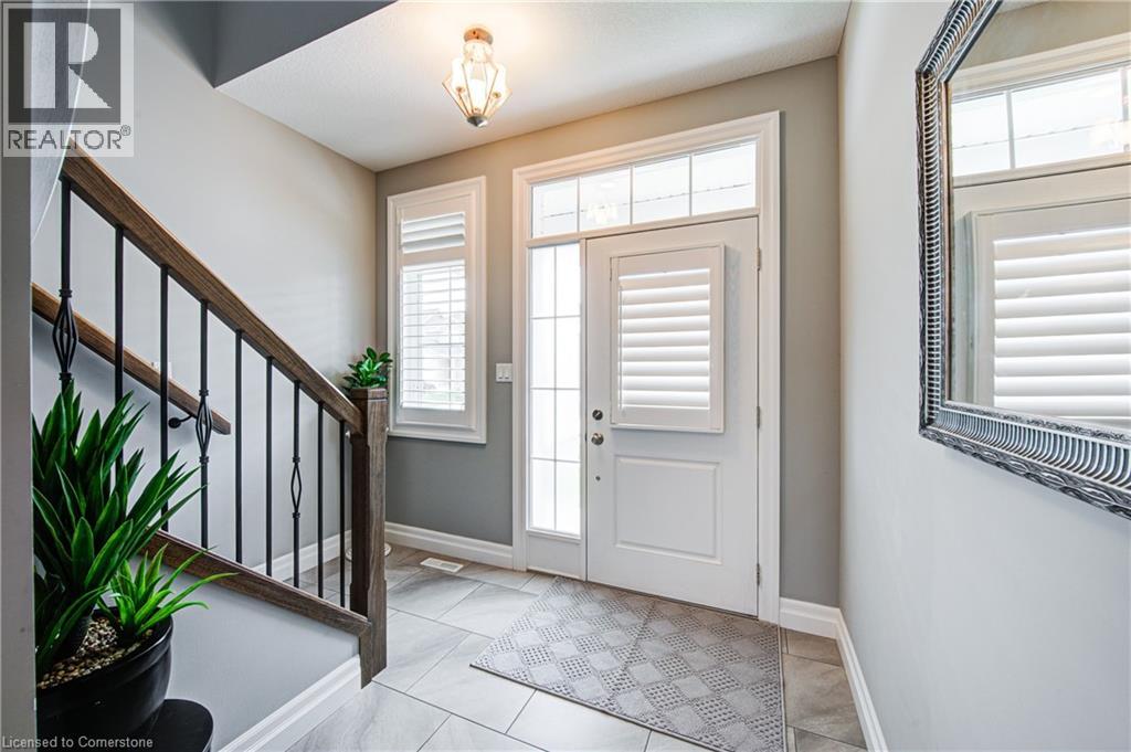 Property at 943 DOWNING Drive image 4