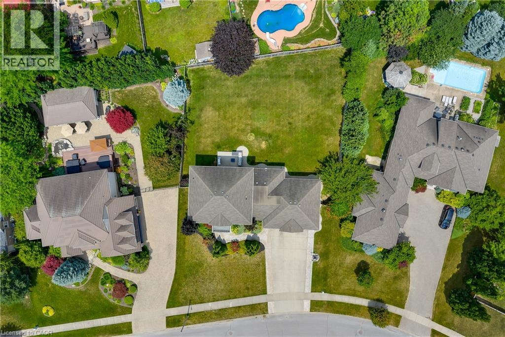 7847 Cathedral Drive, Niagara Falls, Ontario  L2H 2Z3 - Photo 37 - 40752268