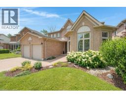 32 KINGFISHER Crescent, Cambridge, Ontario