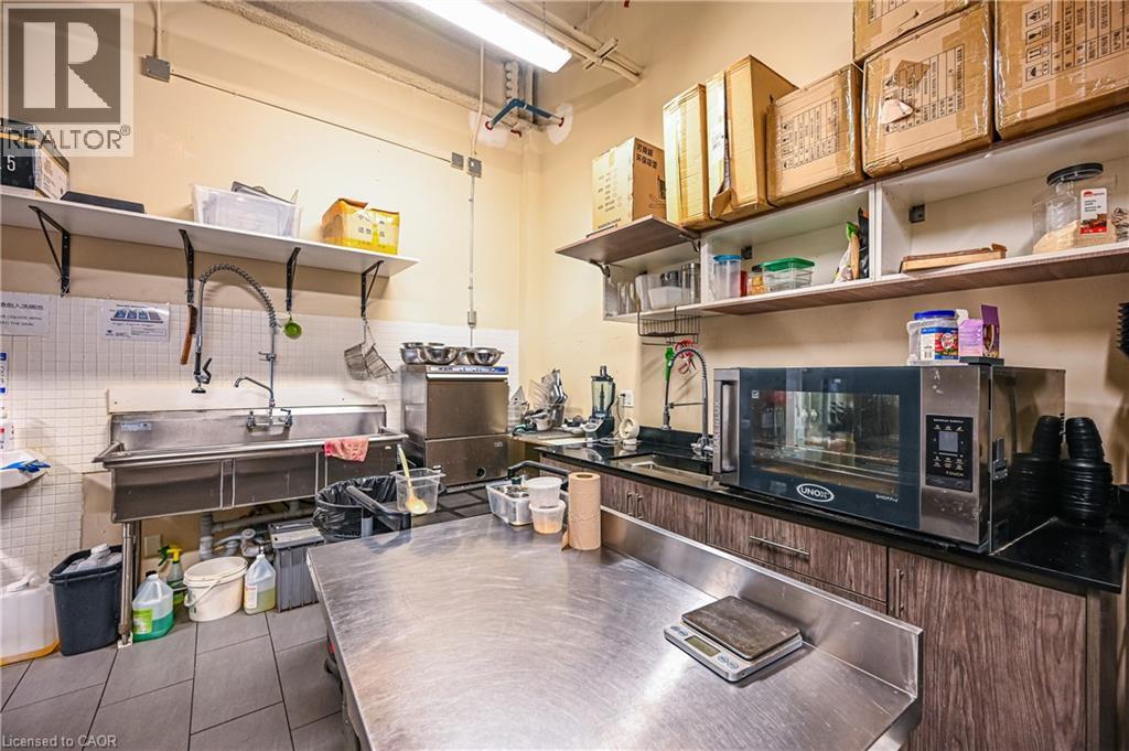 62 Balsam Street Unit# B102, Waterloo, Ontario  N2L 3H2 - Photo 15 - 40761009